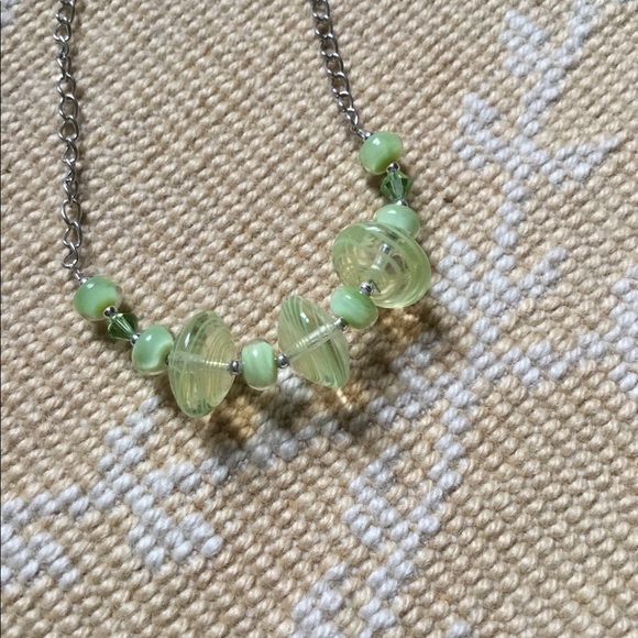 Jewelry - Green glass necklace